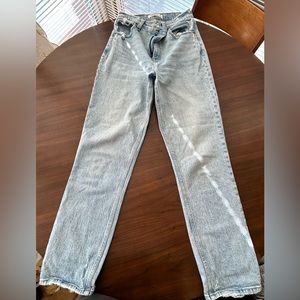 Abercrombie and Fitch 90s straight high rise jeans. Size 27